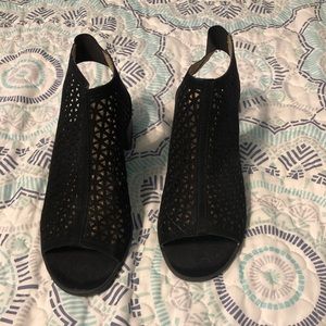 American Eagle black shoes